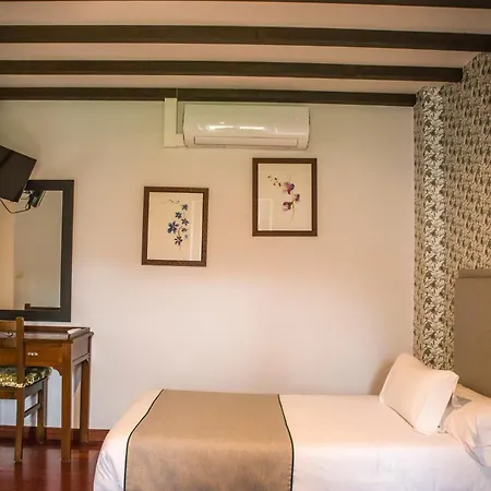 A Casa Do Rio 호텔 Pontecesures