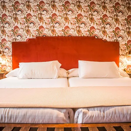 Hotel A Casa Do Rio 2*